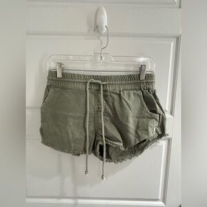 Roxy drawstring shorts - size XS